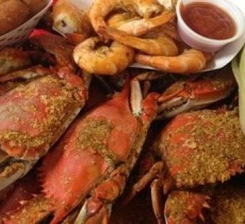 Crab feast Photo