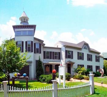 Academy Art Museum exterior view Photo